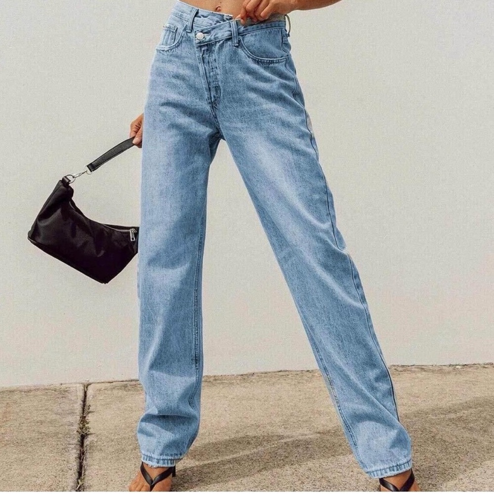 New Princess Polly Asymmetric Straight Leg Jeans 0